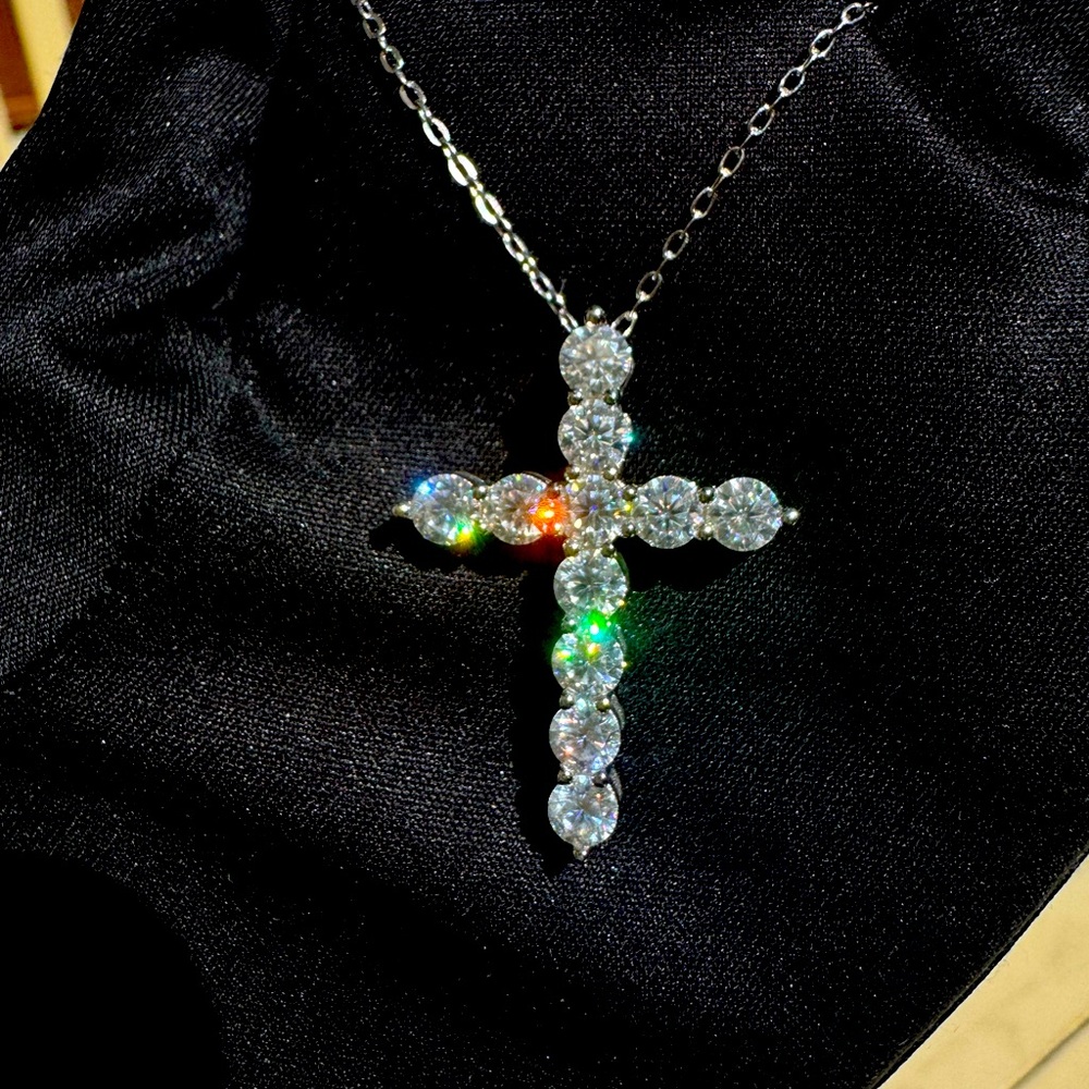 New Moissanite 3.3Ct Cross Necklace 18K White Gold Plated Sterling Silver